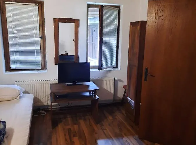 Affittacamere комплекс валера 3*